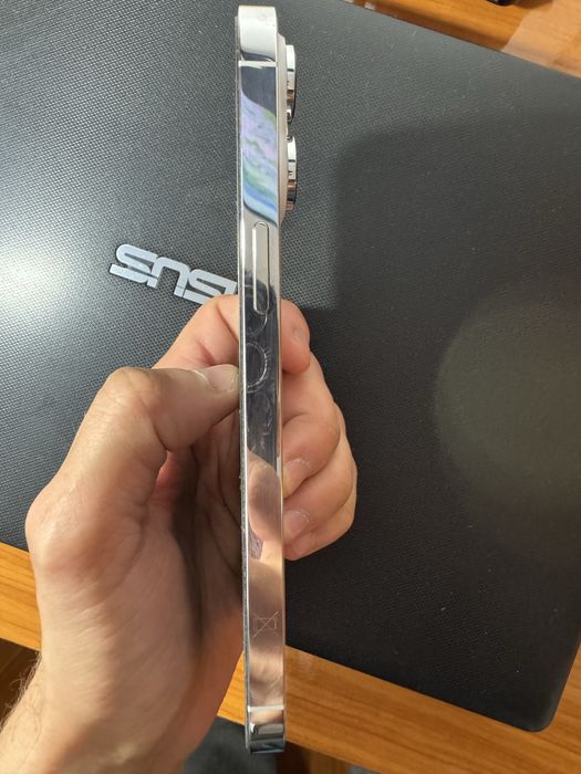 iPhone 14 pro max 128 gb. Predare personala. Pret 2500 lei negociabil