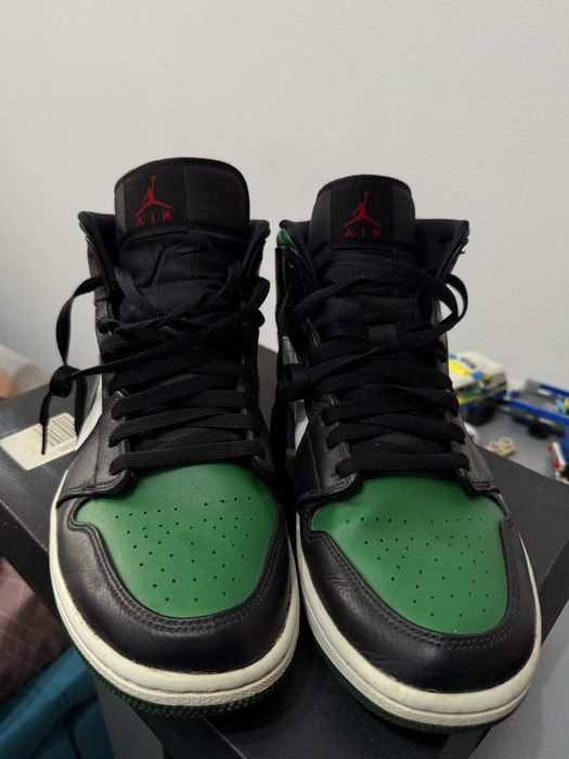 Air jordan 1 mid Black pine green