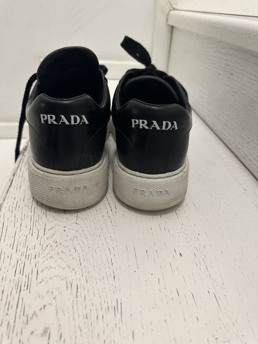Sneaker Prada negru marimea 41.5