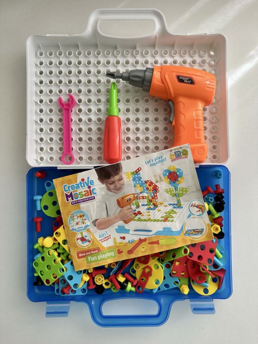 Конструктор электрический с шуруповертом и отверткой