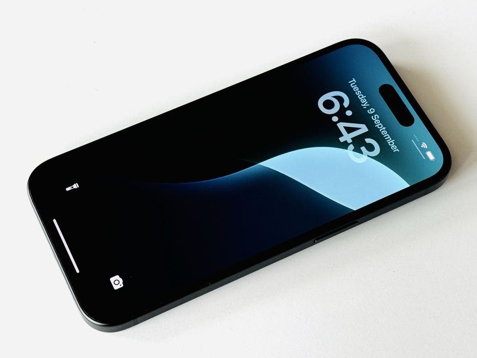 НОВ! Iphone 15 128GB Black Гаранция