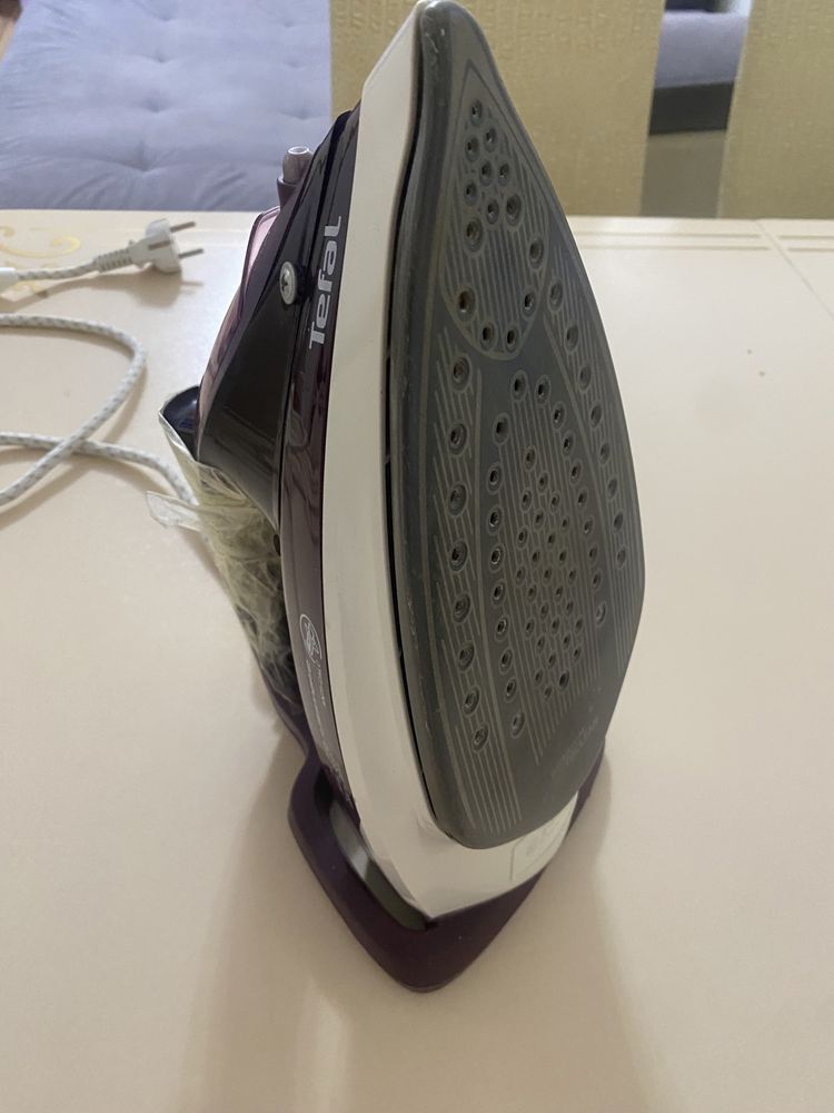 Tefal утюг бу с дефектом все работает