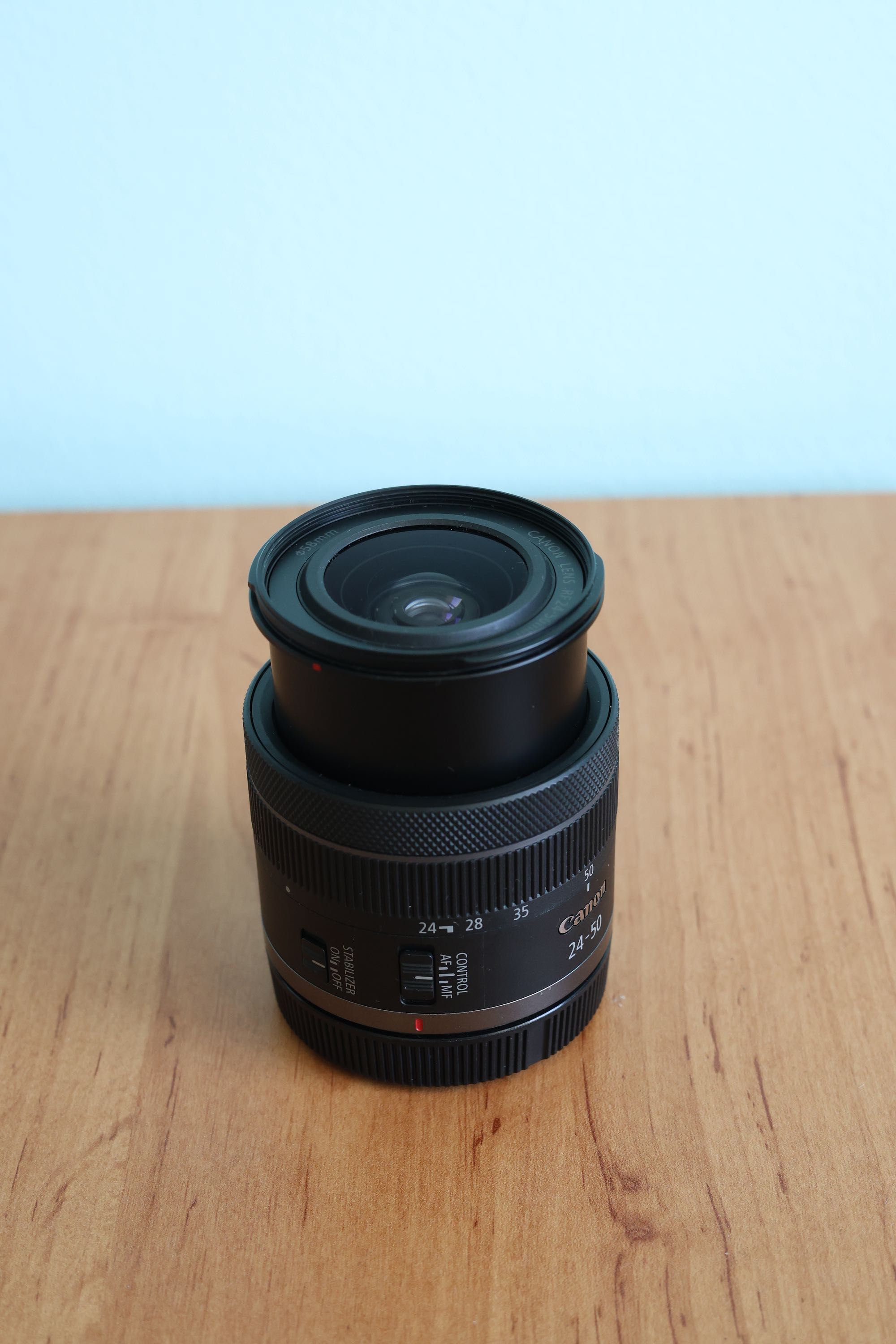 Oбективи Canon RF 50mm f/1.8 STM +  Canon RF 24-50mm f/4.5-6.3 IS STM