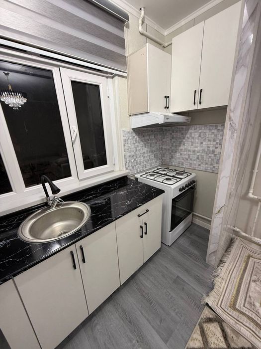 * 1в2/3/4 Чиланзар 8 квартал МЕБ+ТЕХ Ориентир РОВД Продаётся квартира