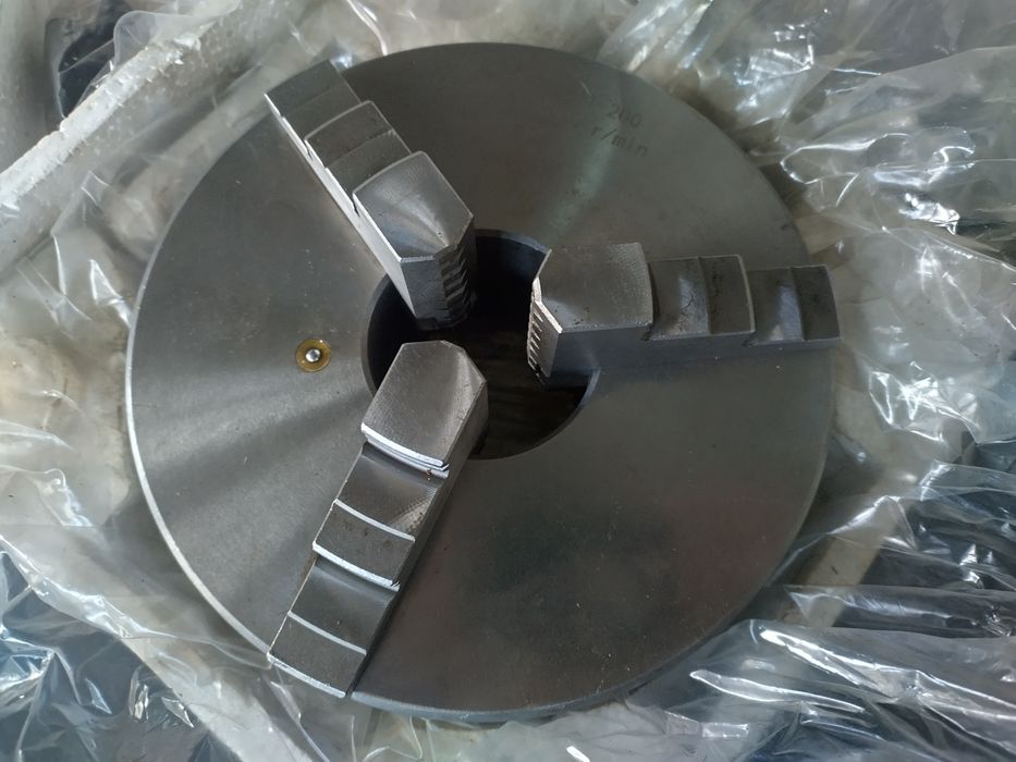 Universal strung 200, 3 bacuri normal, 3 bacuri intoarse