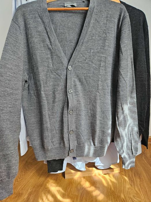 Cardigan pt birou cu nasturi material foarte bun !