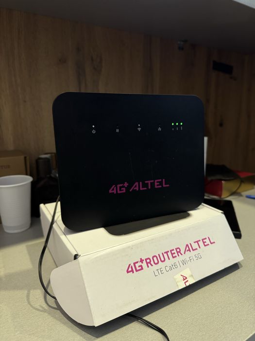 Продаю 4G+ Altel LTE Cat6 Wi-Fi 5G роутер