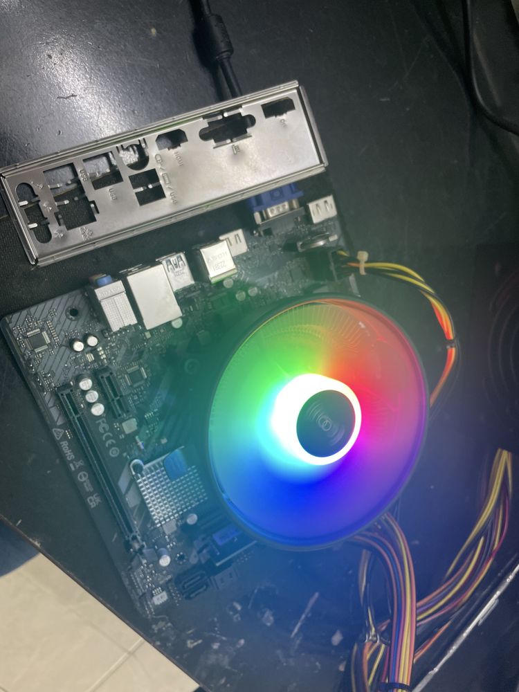 Плата+ Core i5-14400+ ОЗУ 16Gb