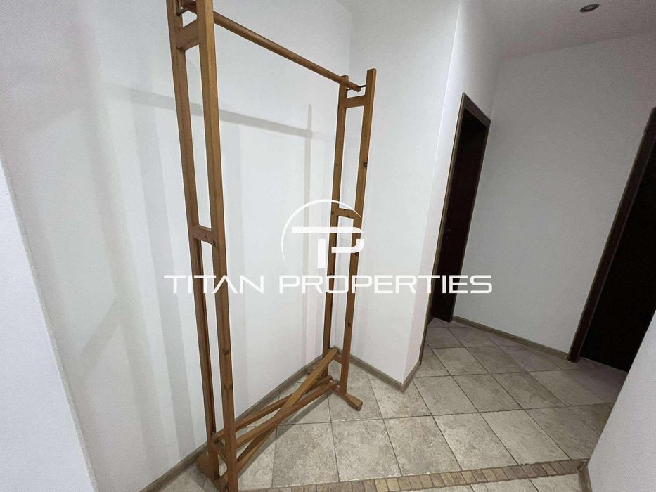 Тристаен апартамент, под наем, кв. Чайка