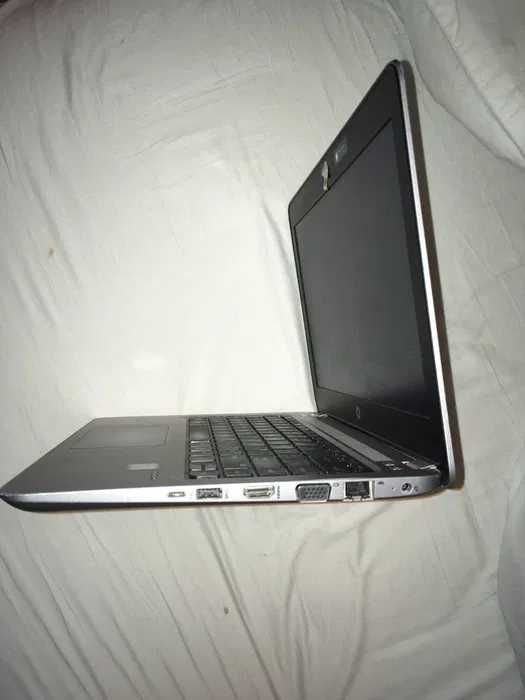 Laptop Hp 430, cpu i7-g7, 8gb, ssd 256 gb; MONITOR 13,3"; Cod: Y7Z58EA