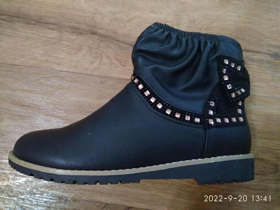 Продам полусапожки