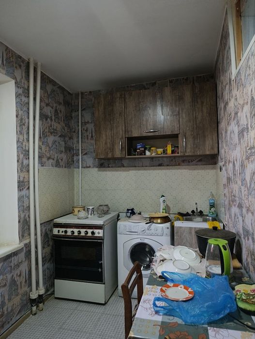 Ул. Фархадская ,2/4/5кирпич.64м2