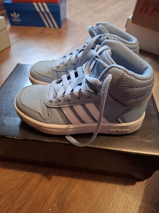 Детски маратонки адидас 30 номер