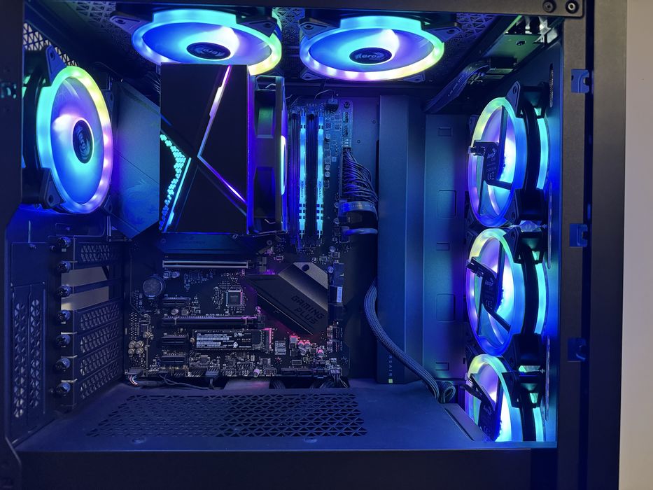 Intel Core i5 10600k 16gb ram ddr4 pc gaming / media