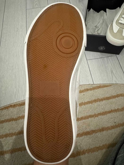 Tenisi Zara marime 45