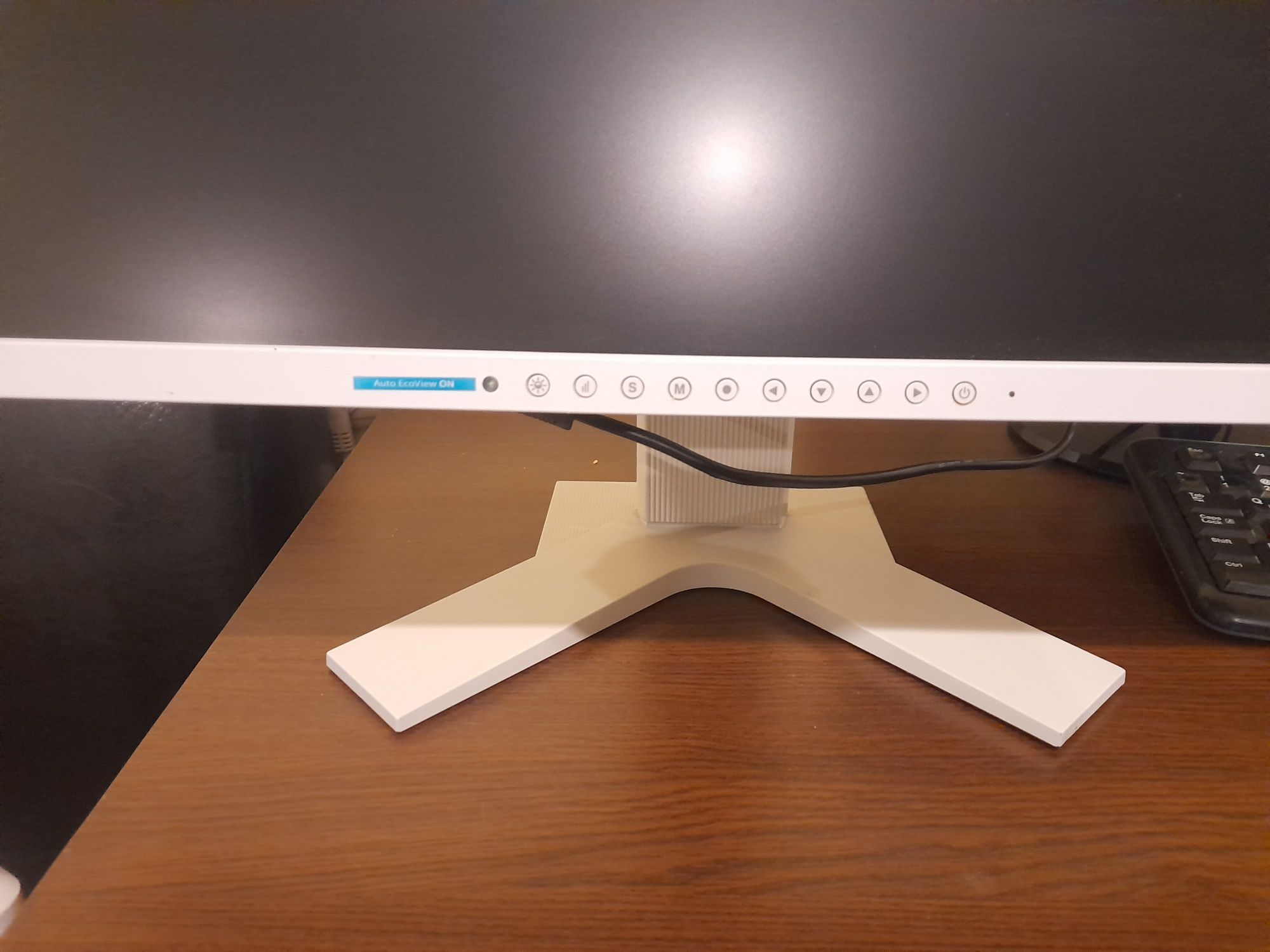 Monitor Eizo 21 inch. Made in Japan.