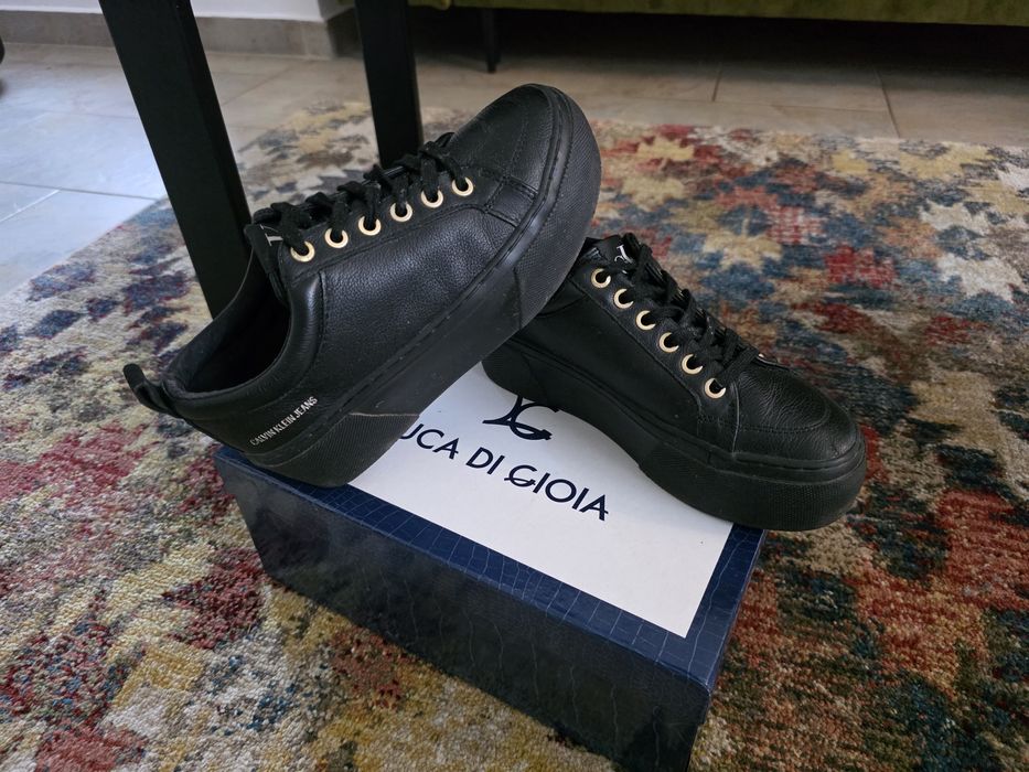 Adidasi / Sneakers Calvin Klein, marimea 36, piele naturala