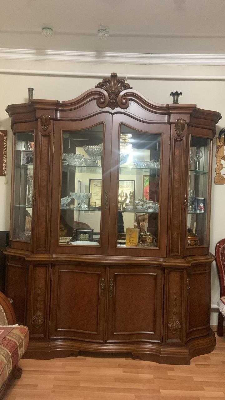 Мебель для дома из натурального дерева