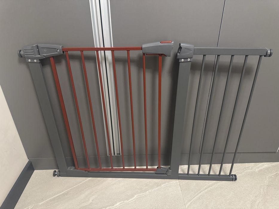 Калитка-барьер для лестницы
