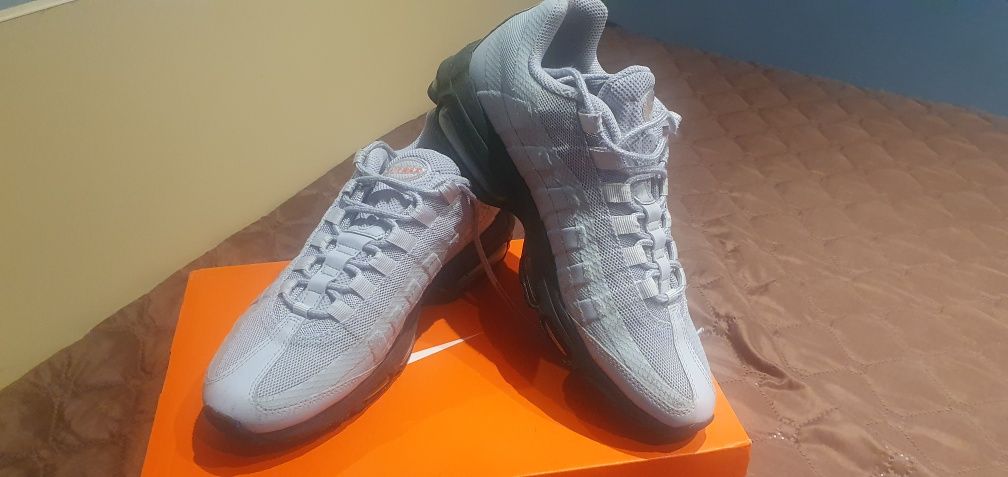 Оригинални мъжки маратонки Nike air max 95 - 41
