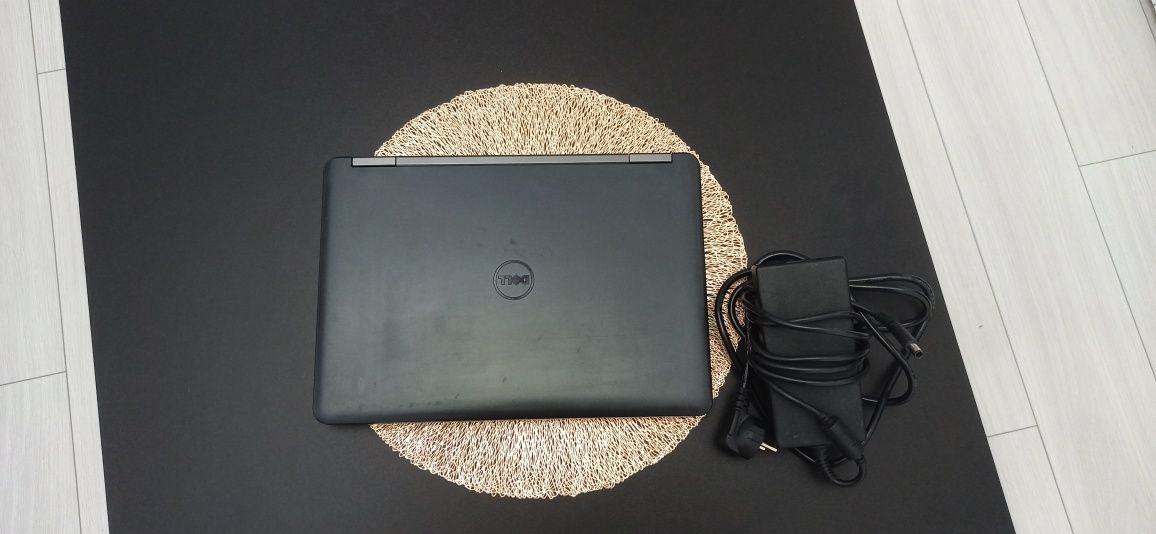 Laptop Dell Latitude 5440