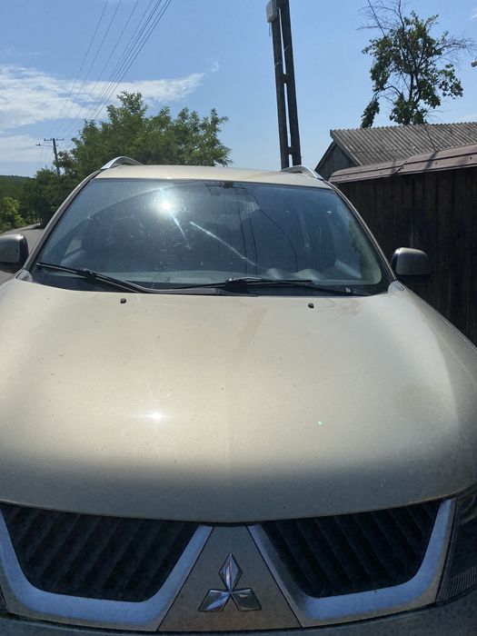 Autoturism Mitsubishi outlander 2008 4x4 optional