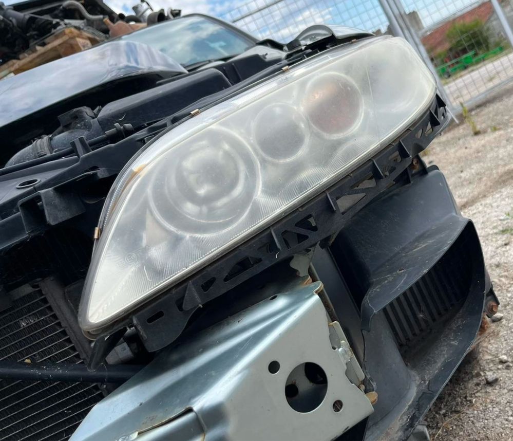 Фарове за Mazda 6 2004година ляв десен цена за брой