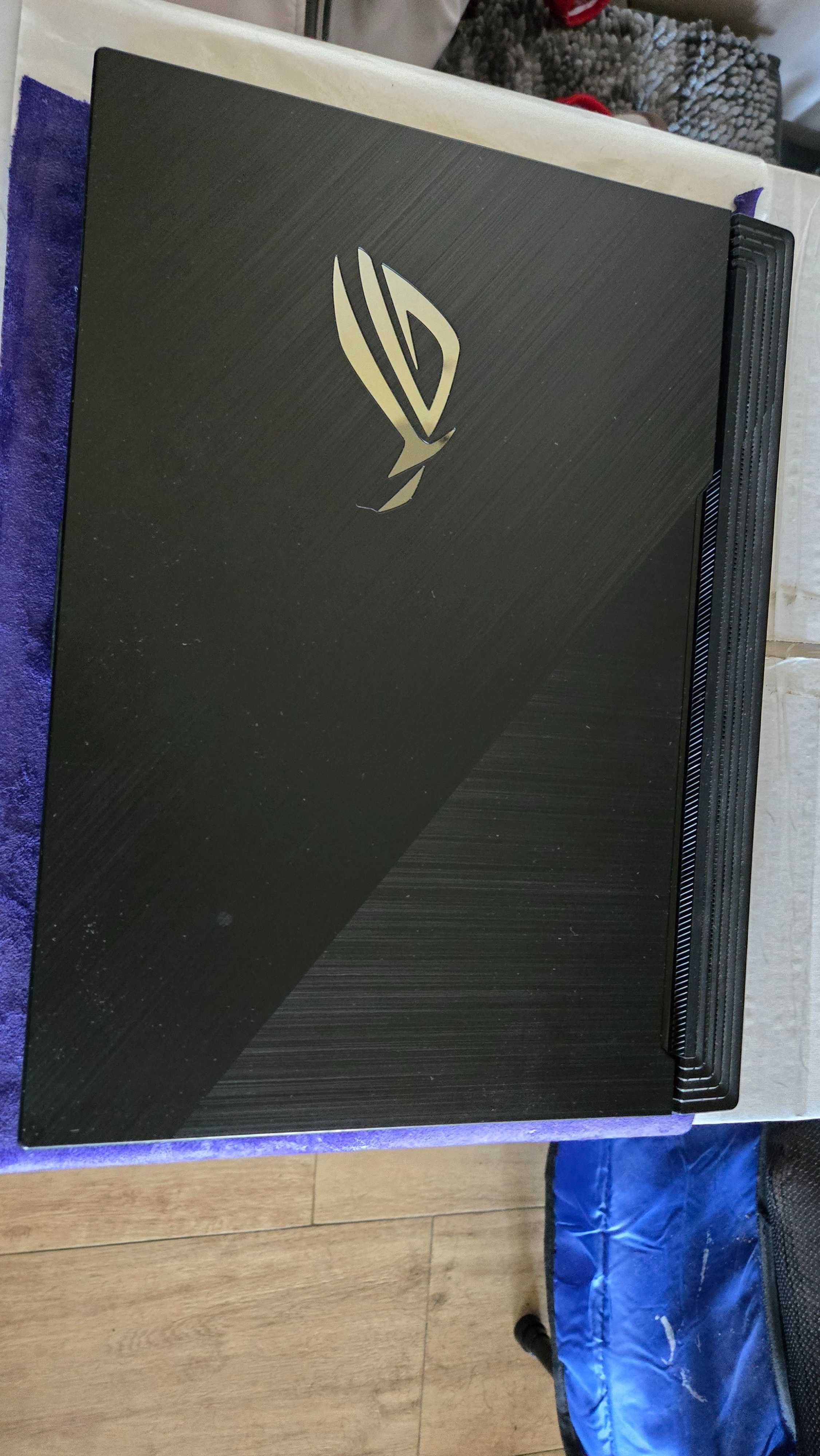 Геймърски Лаптоп Asus ROG Strix G15 RTX 2060