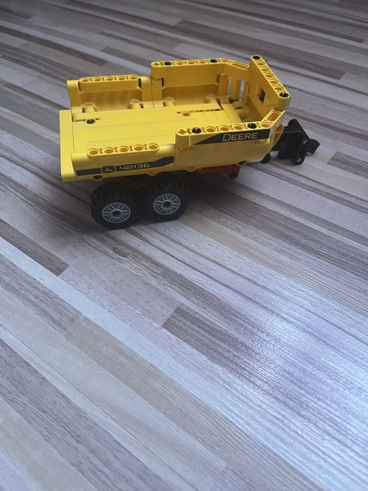 Lego John Deere 9620R Tractor