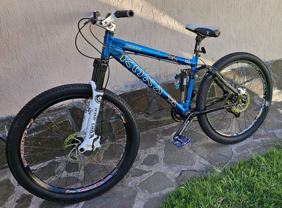 Vand bicicleta KONA COWAN Paul Basagoitia Ltd. Edition