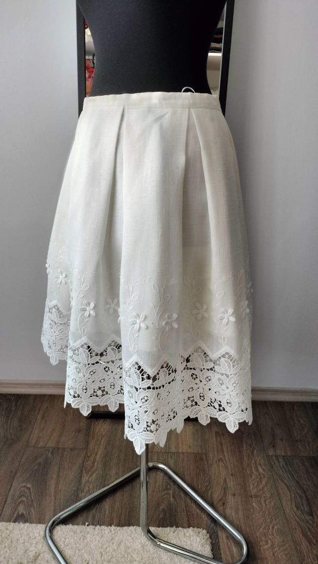 Fusta, brand românesc, mas. 36
