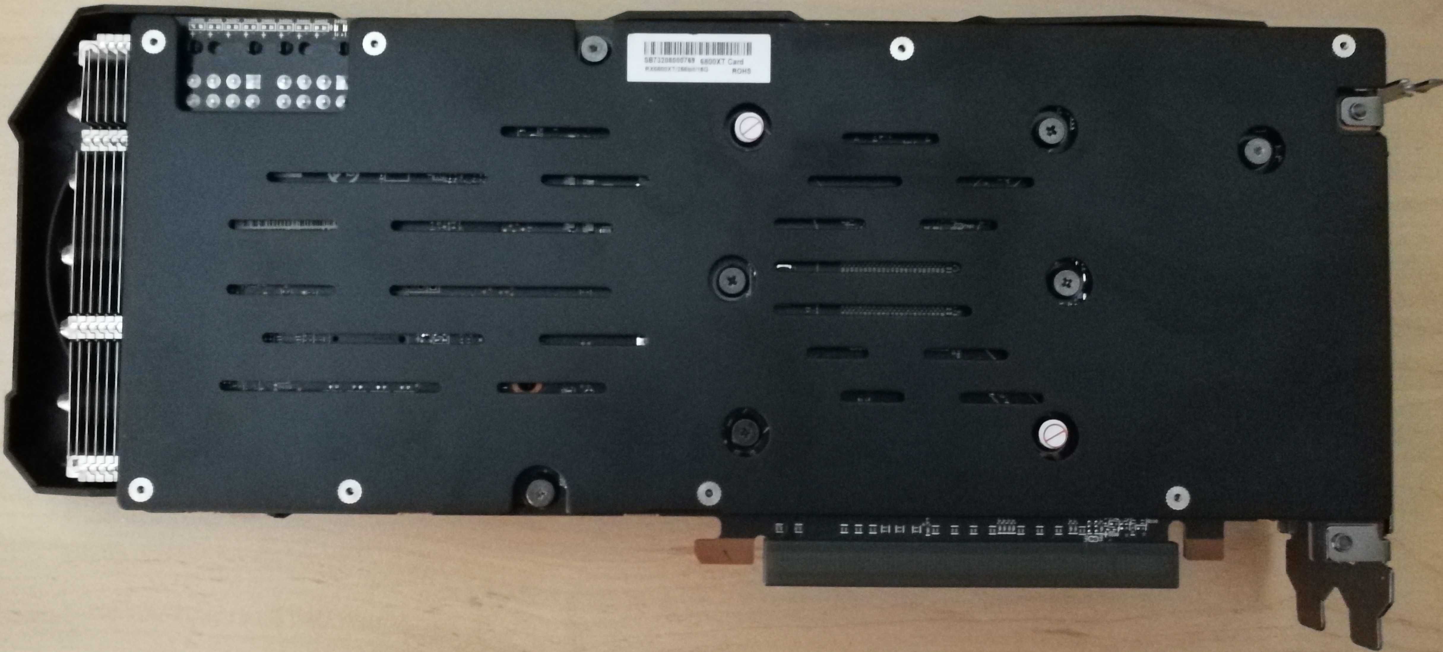 Продавам видео карта RX 6800 XT – Отлично състояние !