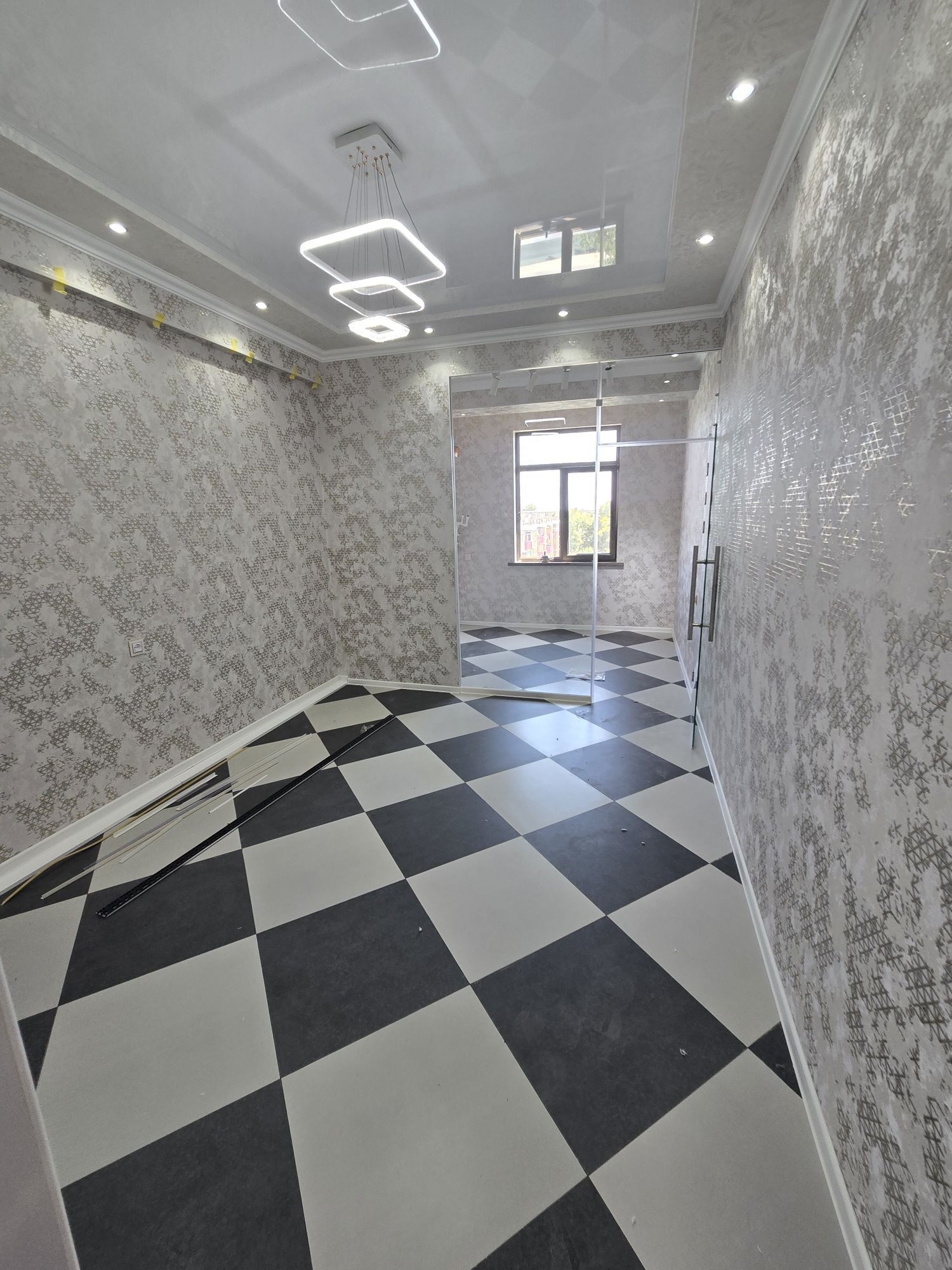 Срочно продаётся новостройка 82м² 3 /6/7 Согдиана релс