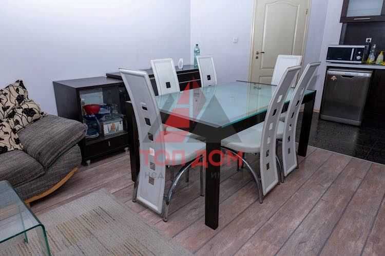 Дава се под наем Двустаен апартамент в Варна, Завод Дружба - 80 кв.м за 561 € - Снимка #3