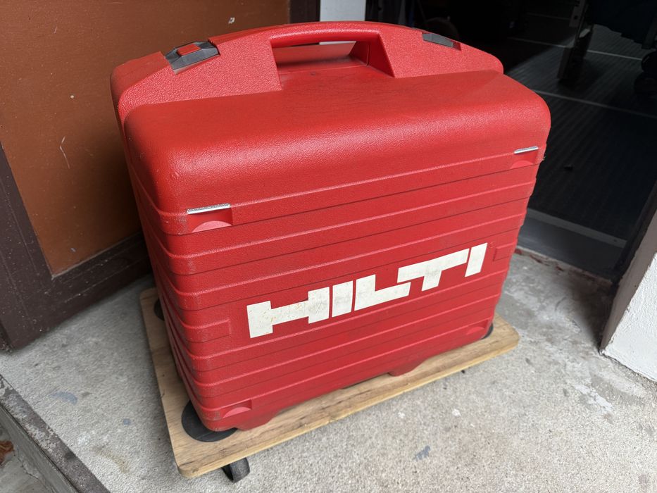 Hilti WSC 85 circular profesional, stare ca nou, cutie și disc incluse