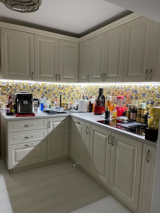 Apartament 3 camere + boxa + loc parcare