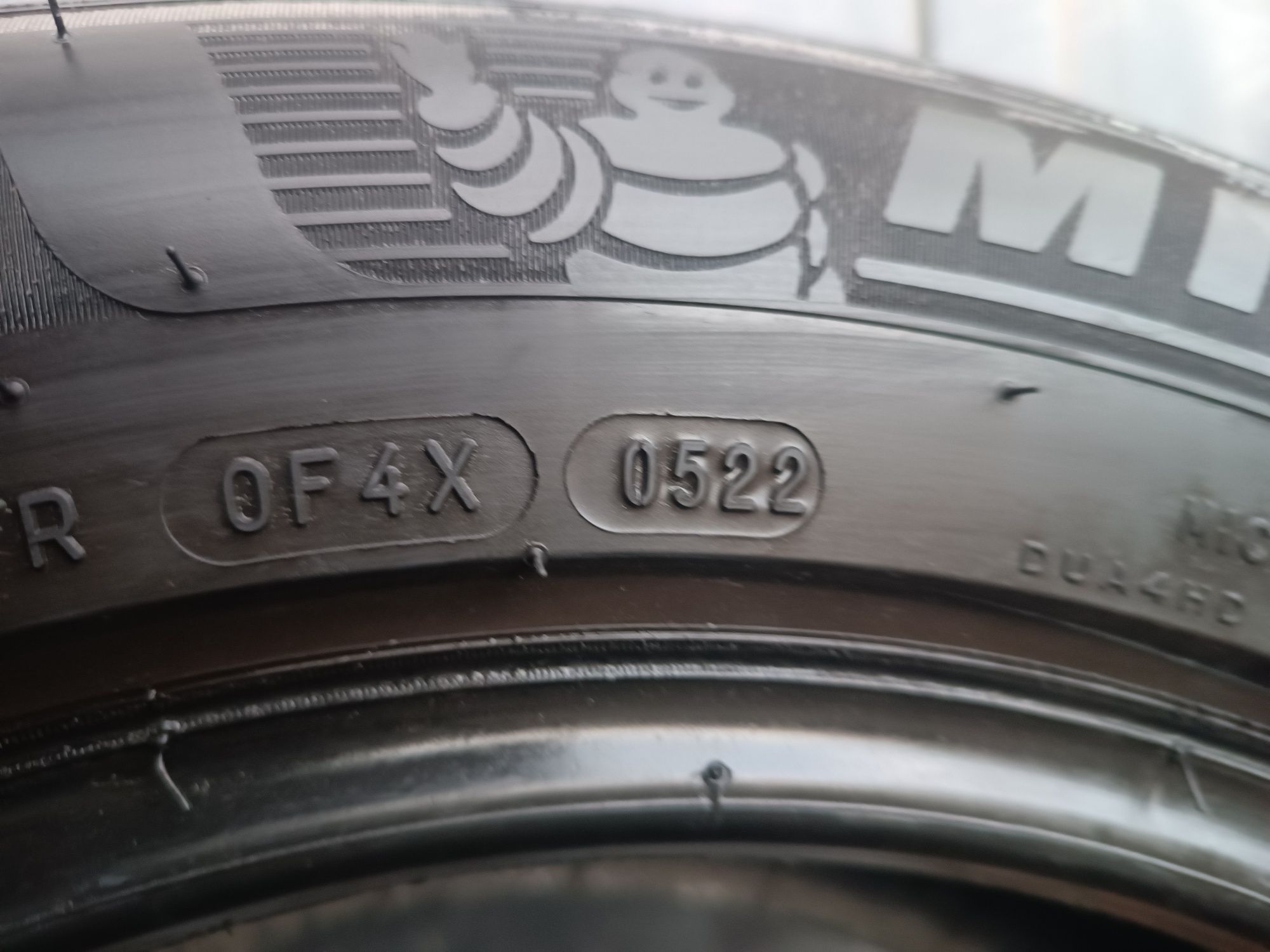 205/60/16 Michelin Дот 0522