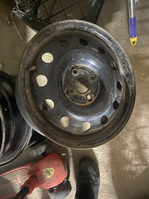 диски колесные штампованные r15