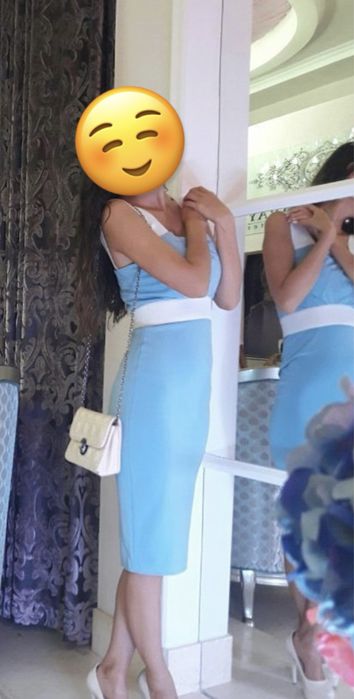 Продам голубое платье