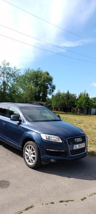 Vând Audi q7 pentru dezmembrari masina merge foarte bine schimba bine