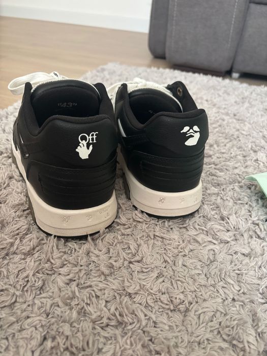Off white out of office!!43 MĂRIME