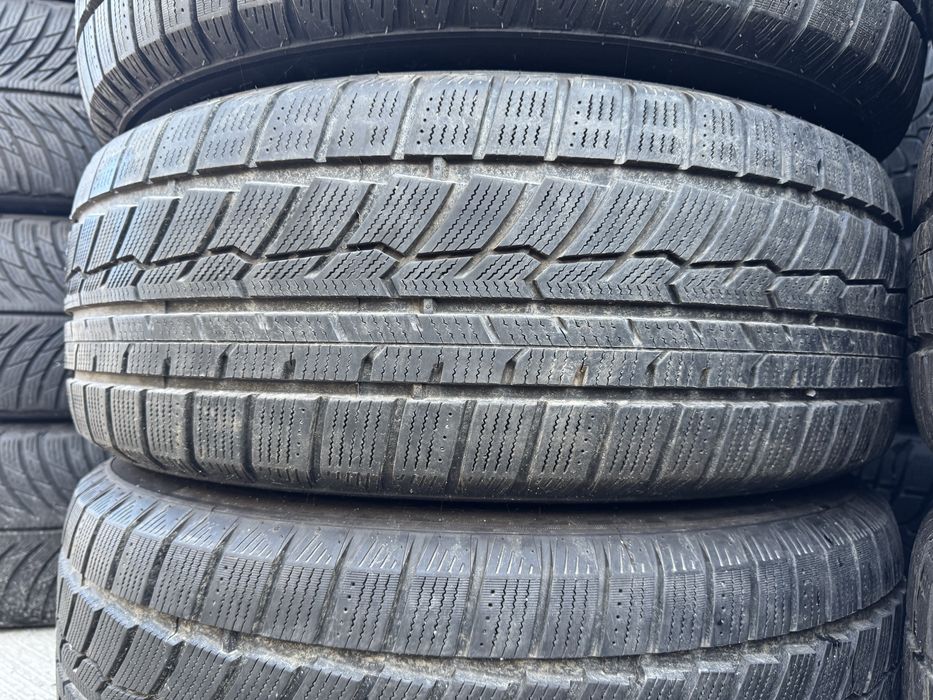 Anvelope 235/55/19 Austone