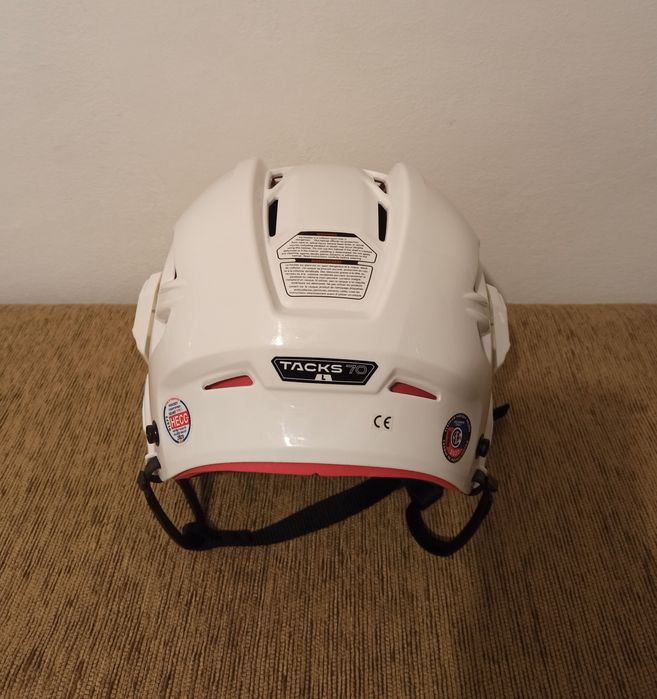 Cască hockey CCM Tacks 70. (NOUĂ)