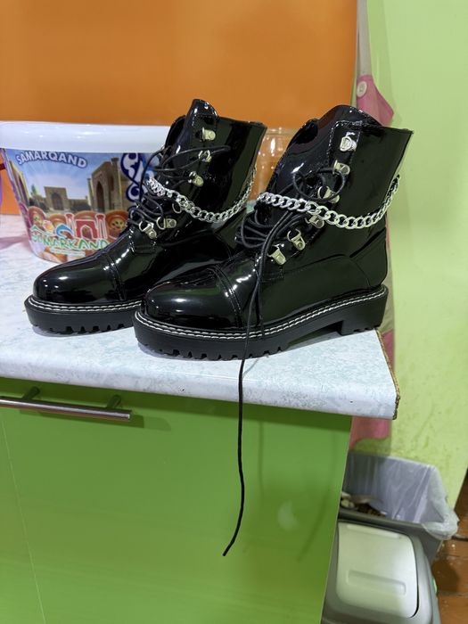 Женские сапоги большемерка