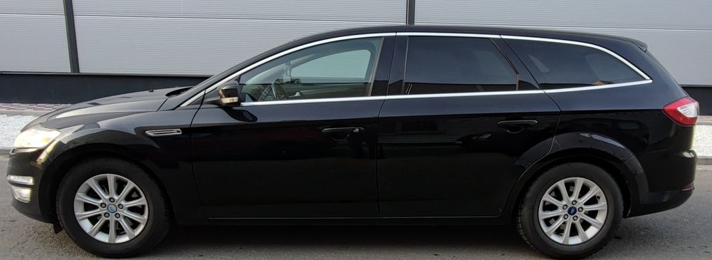 Vând Ford Mondeo 2014