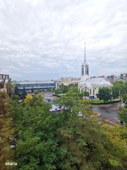 Penthouse 4 camere, 125 mp, zona Progresul