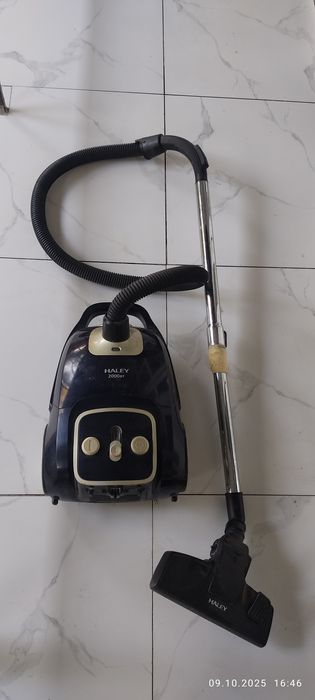 HALEY vacuum cleaner 2000w