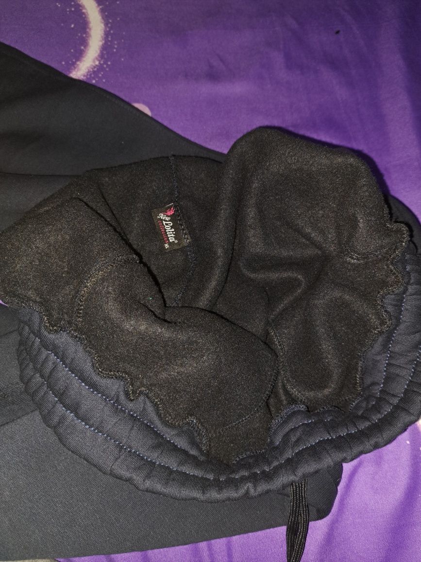 Pantaloni de trening de damă