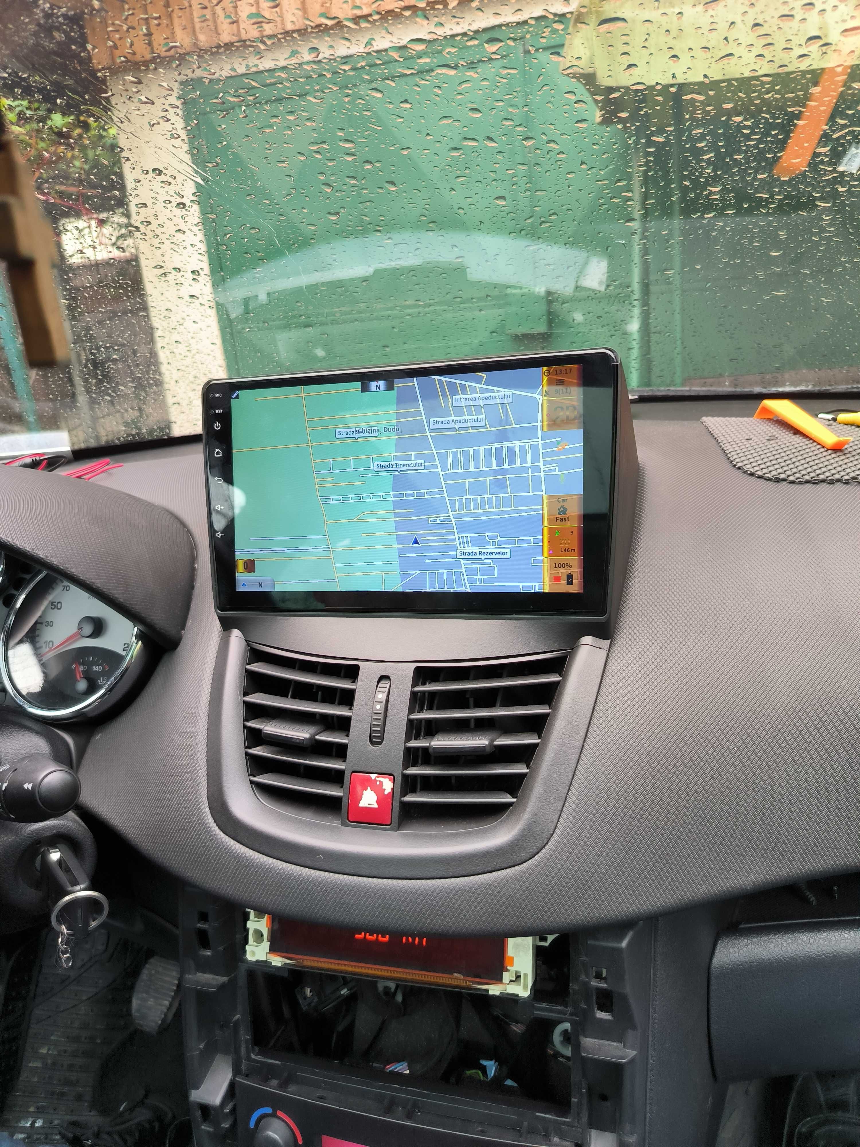 Navigatie android Peugeor 207 GPS Waze YouTube Carplay BT