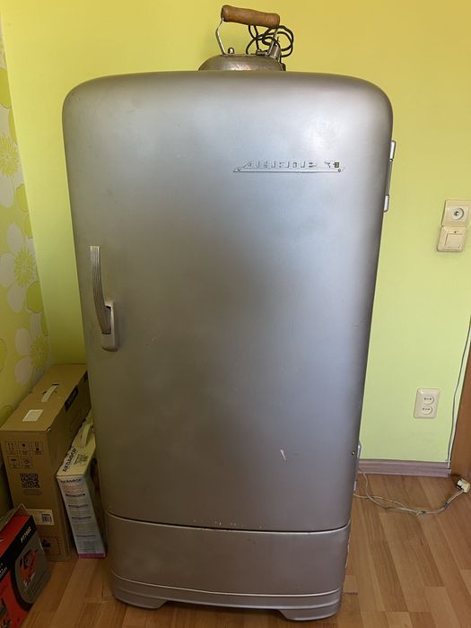 Продаю ретро холодильник “Днепр-3”, 1967 года выпуска